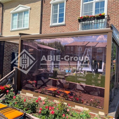 Фотографии выполненных работ компании «ABIE-GROUP»  алюминиевой перголы со сдвижной крышей и безрамным остеклением. КП Вудлэнд, дер.Мисайлово, Ленинский городской округ, Московская область.
